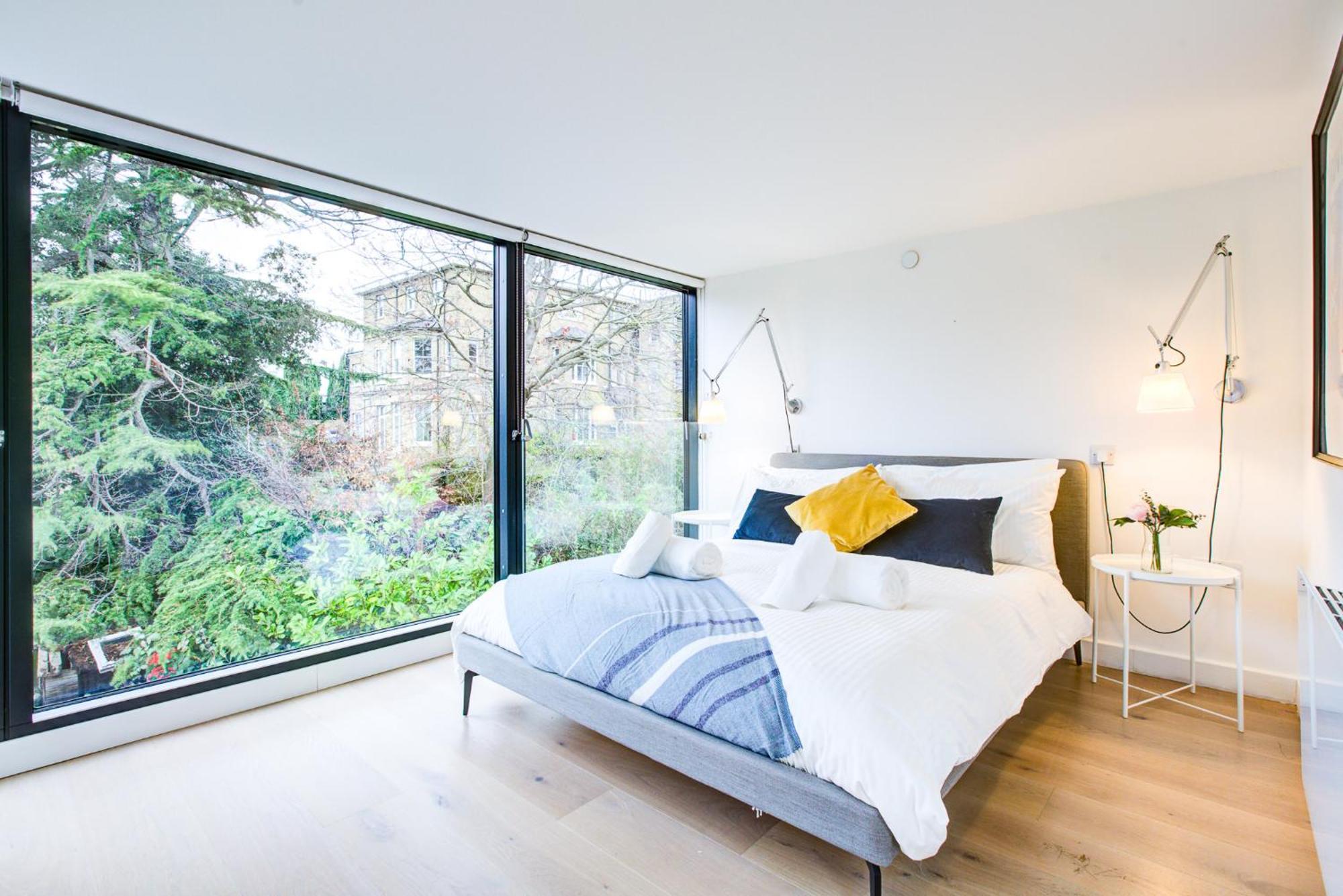 Neoteric Home Wimbledon Village Лондон Экстерьер фото
